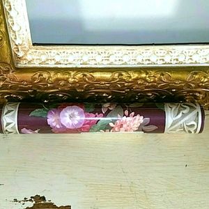 Sunworthy wallpaper border pattern SK065111B Victorian home feminine floral